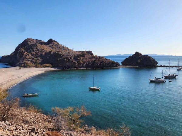Aqua Verde, Baja California Sur: the road in and the spit around the corner