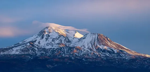 "ChatGPT Told Me I Could Camp Here": The Mount Shasta AI Warning — and How to Actually Plan a Trip With AI